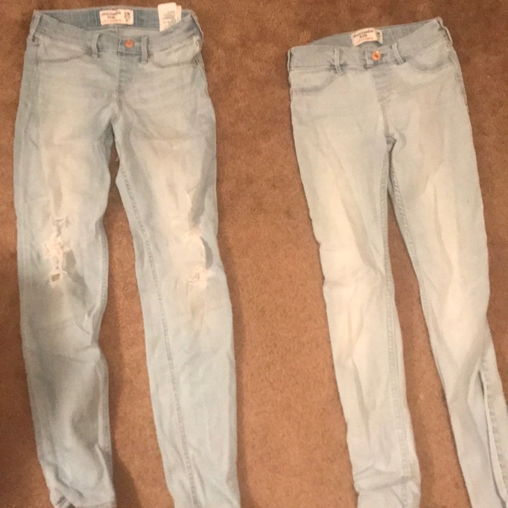 2 Paris of Abercrombie kids jeans